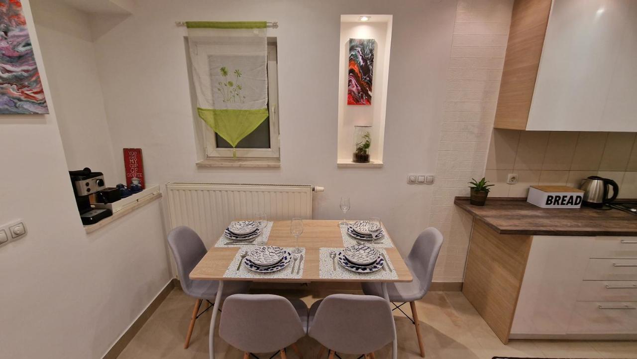 Apartman Roses Загреб Екстер'єр фото